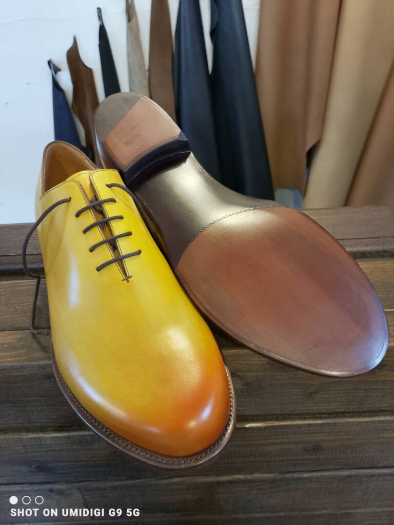 大塚製靴 O-TUKA M5 新品 靴修理前の状態|ヴィンテージスティール取り付け前