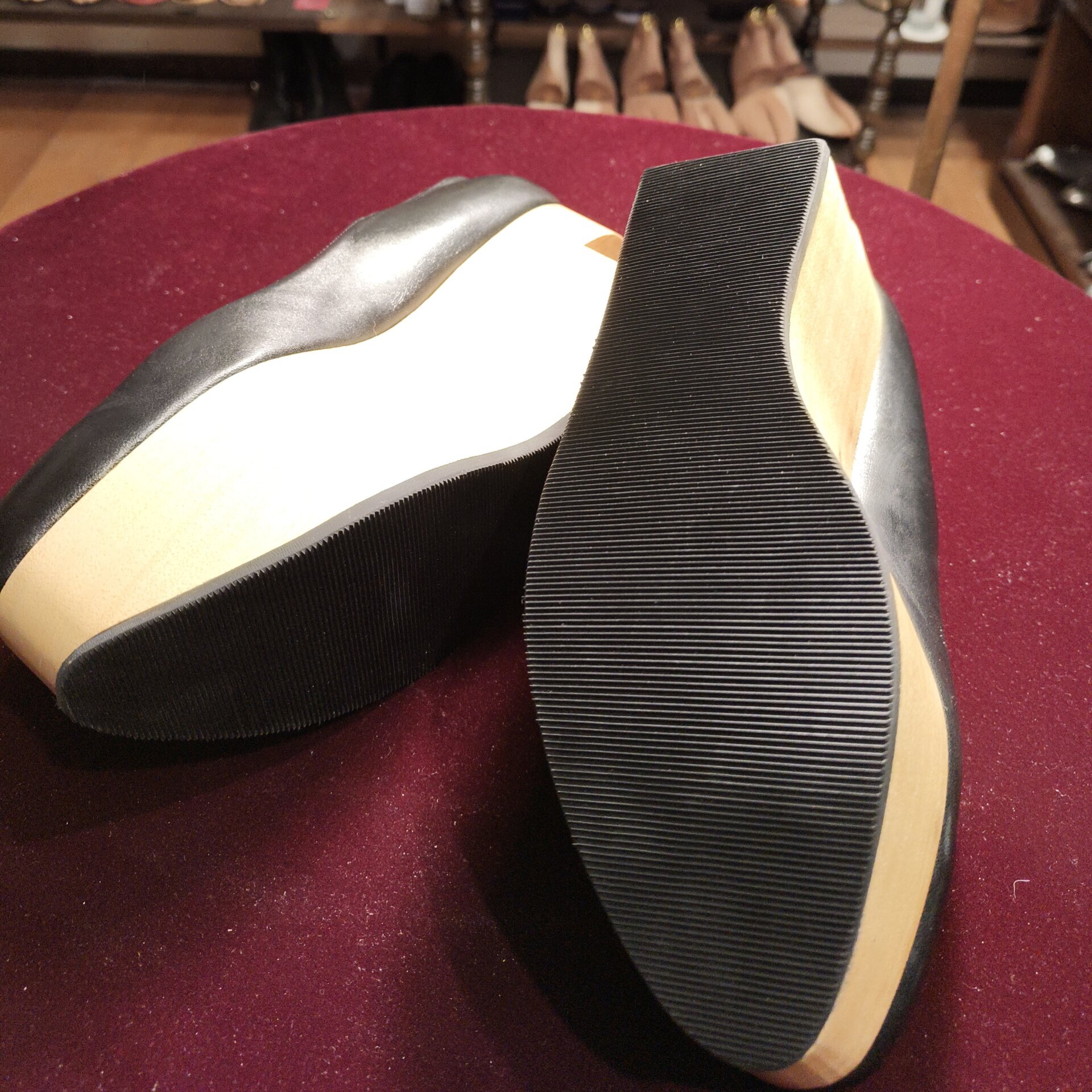 ヴィヴィアンウエストウッド ロッキンホース オールソール後 ヒール背面