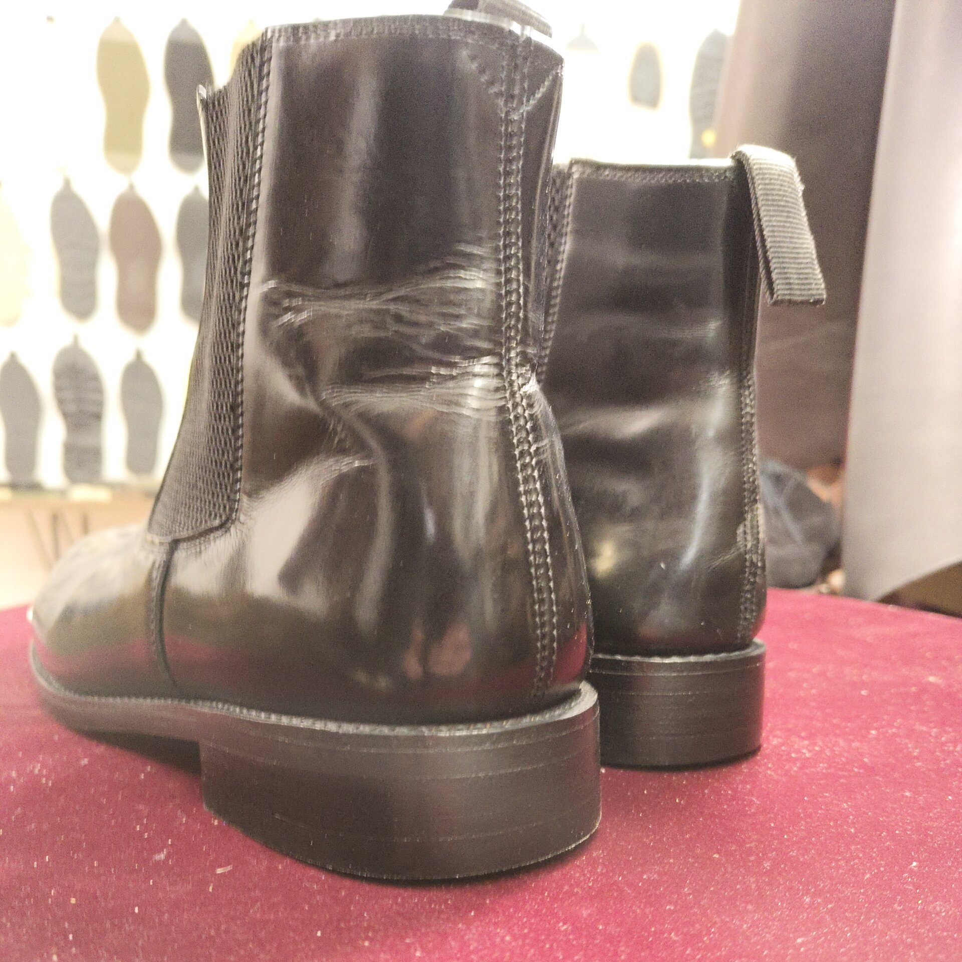 Samuel Windsor サイドゴアブーツ オールソール後 ヒール仕上がり 横浜 ブーツ修理