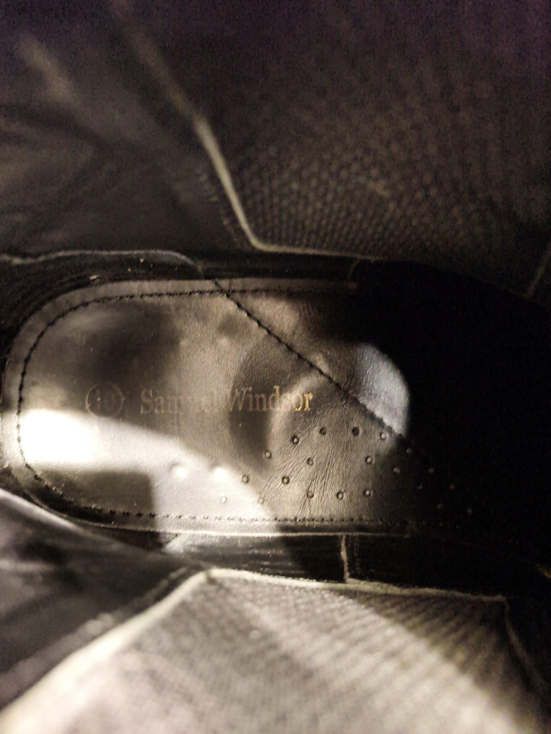 Samuel Windsor サイドゴアブーツ オールソール後 インソール内部状態 横浜 靴修理