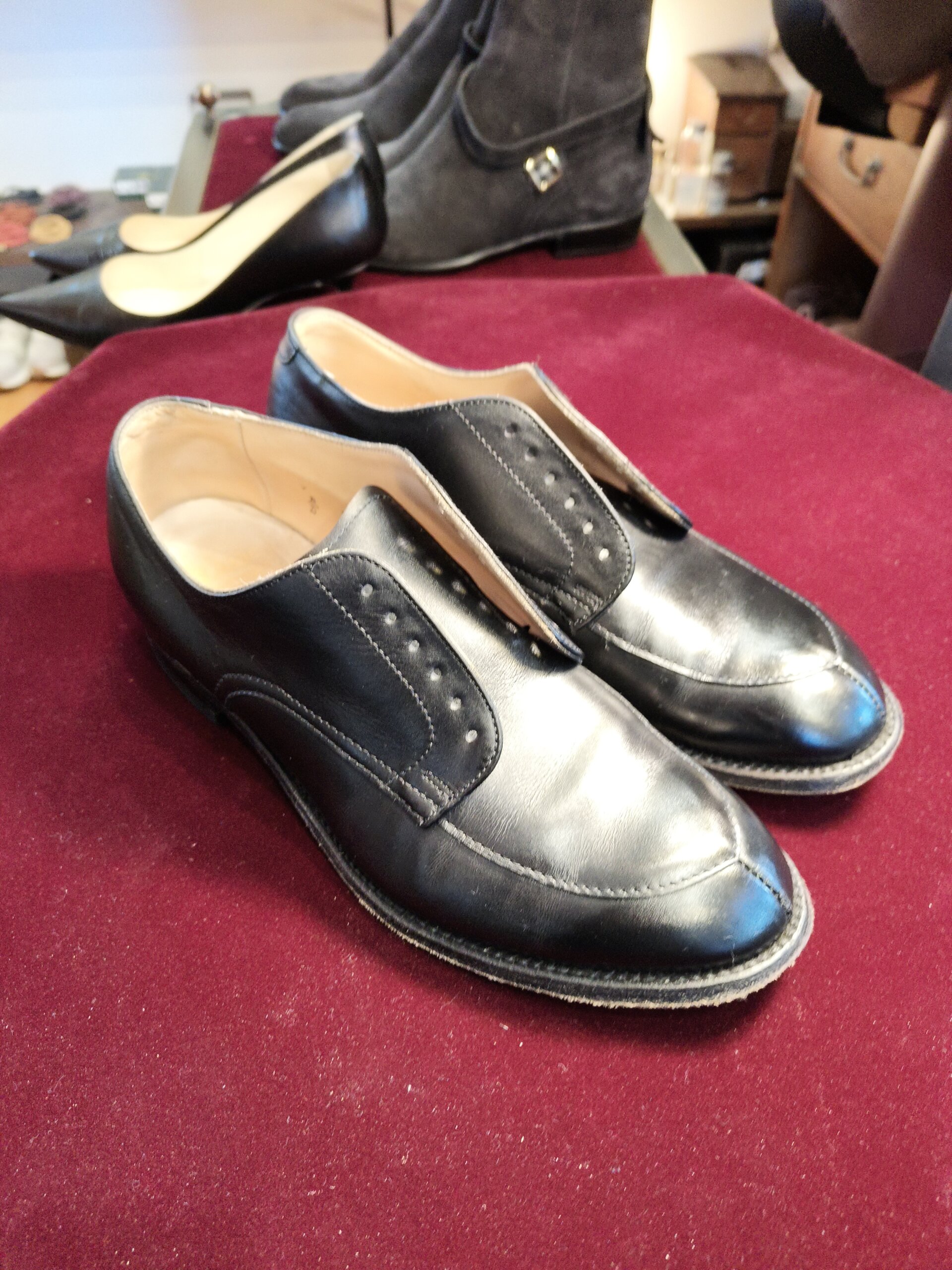 オールデン 靴修理 横浜｜シワ軽減加工後の全体（ALDEN Wrinkle Reduction Treatment アフター