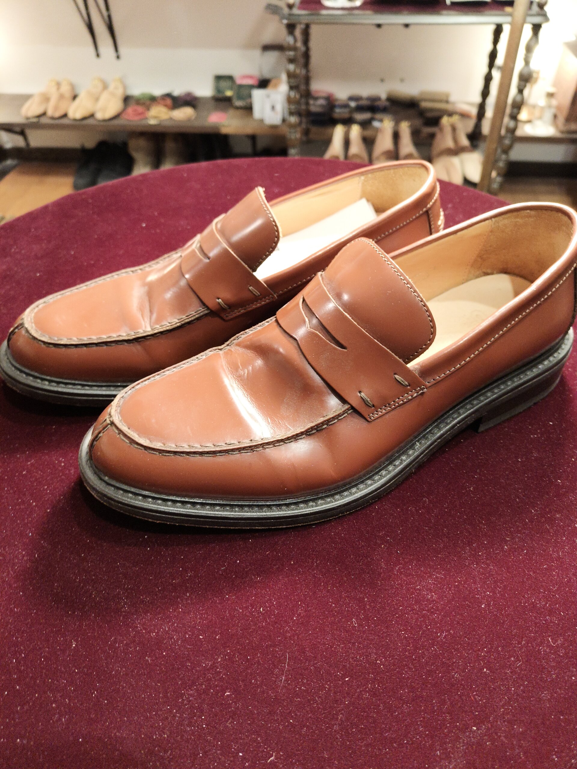 【ビフォー】COACH（コーチ）ローファー オールソール前のアッパー状態 横浜 靴修理 郵送 靴修理