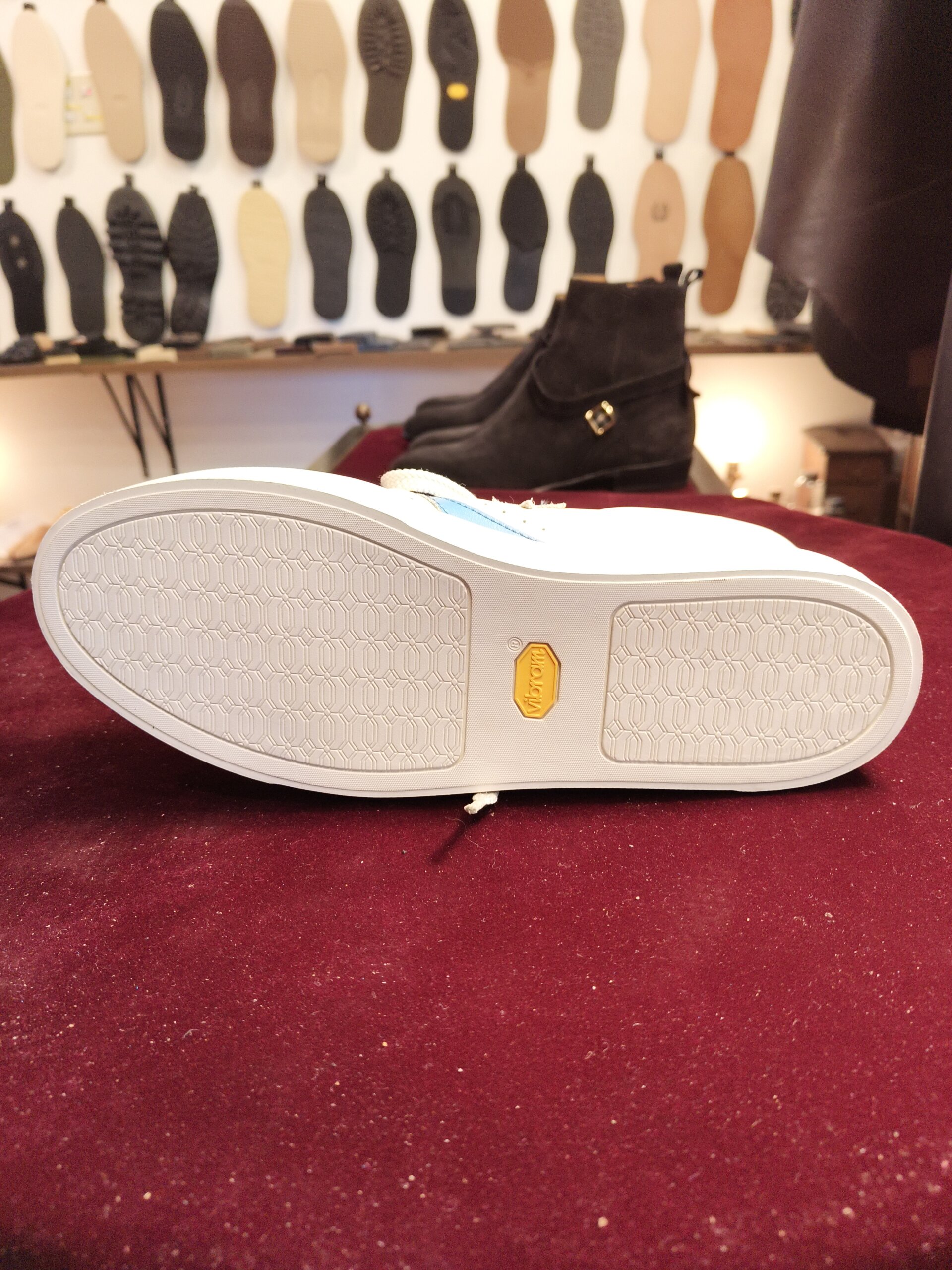 コンバース オールスター 靴修理 横浜｜アウトソール全体の仕上がり（アフター）