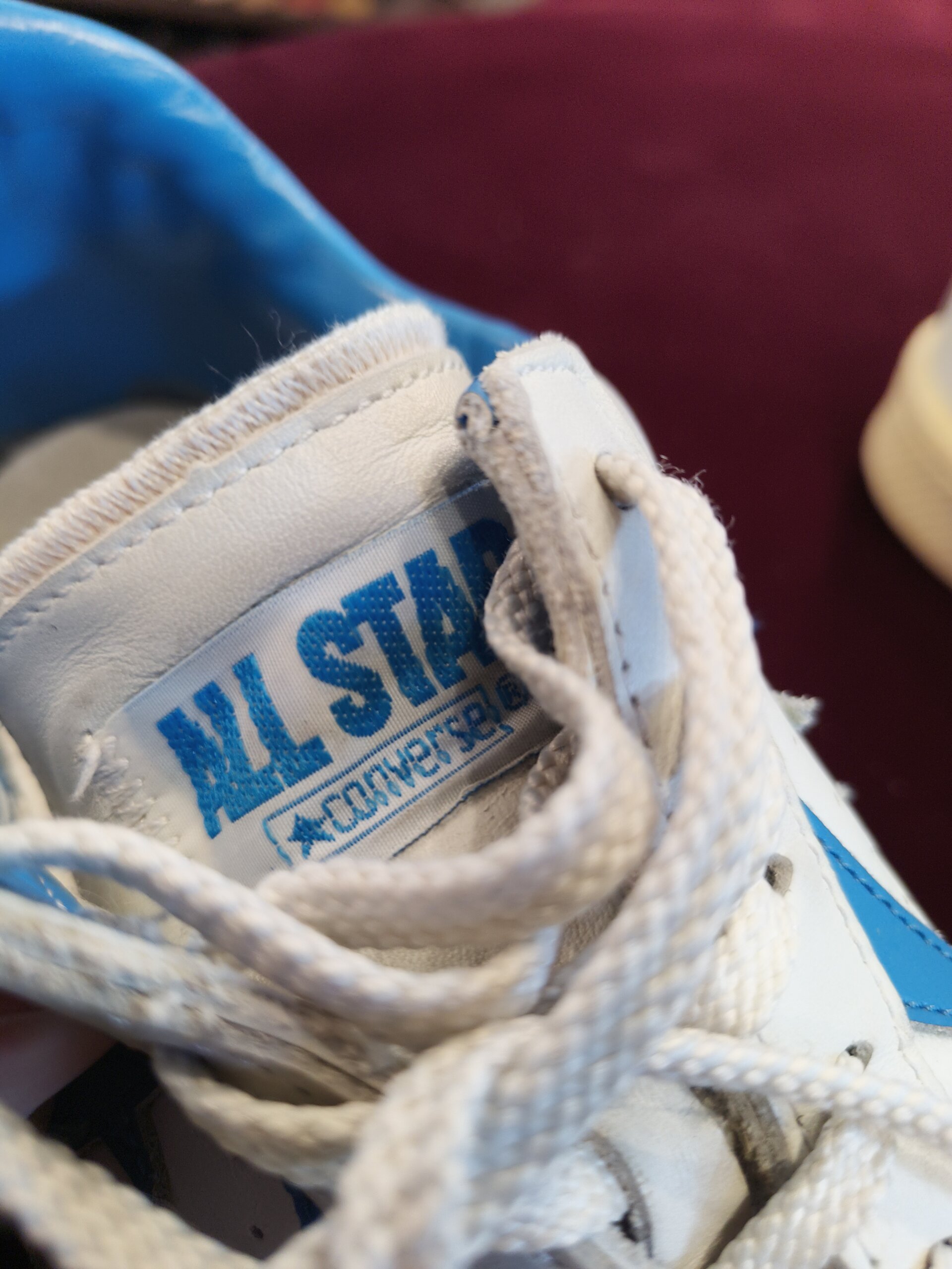 コンバース オールスター 靴修理 横浜｜タンラベル（ALL STAR）周りの状態と仕上がり（アフター）