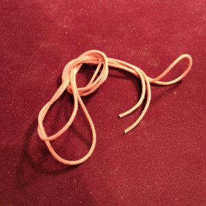 オレンジの革靴紐 3mm 全体が分かる商品写真