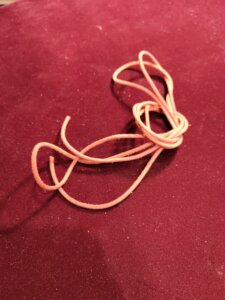 オレンジの革靴紐 3mm 別角度から見た商品写真