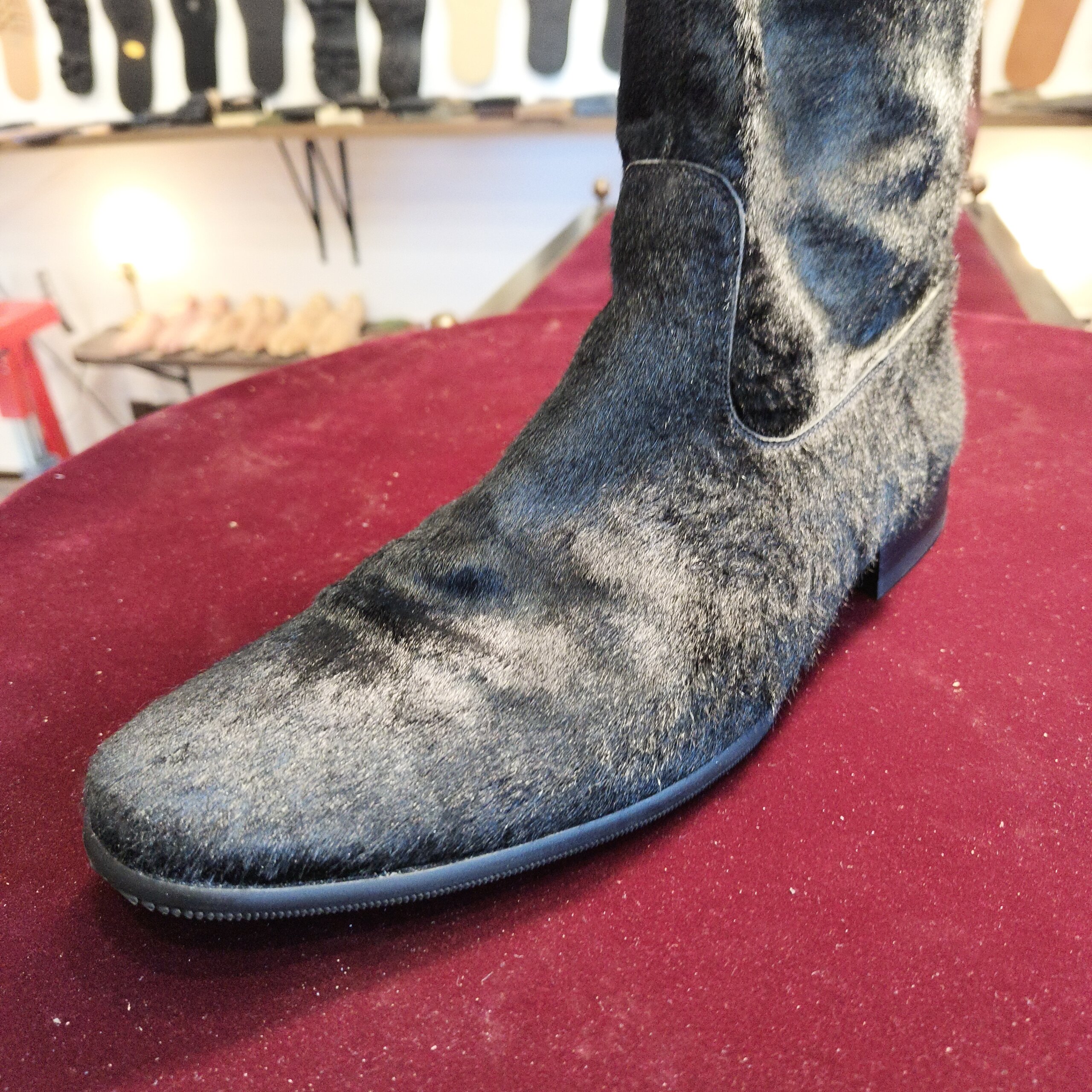 Pete Sorensen ハラコブーツ 横から見た仕上がり（オールソール後）横浜 靴修理