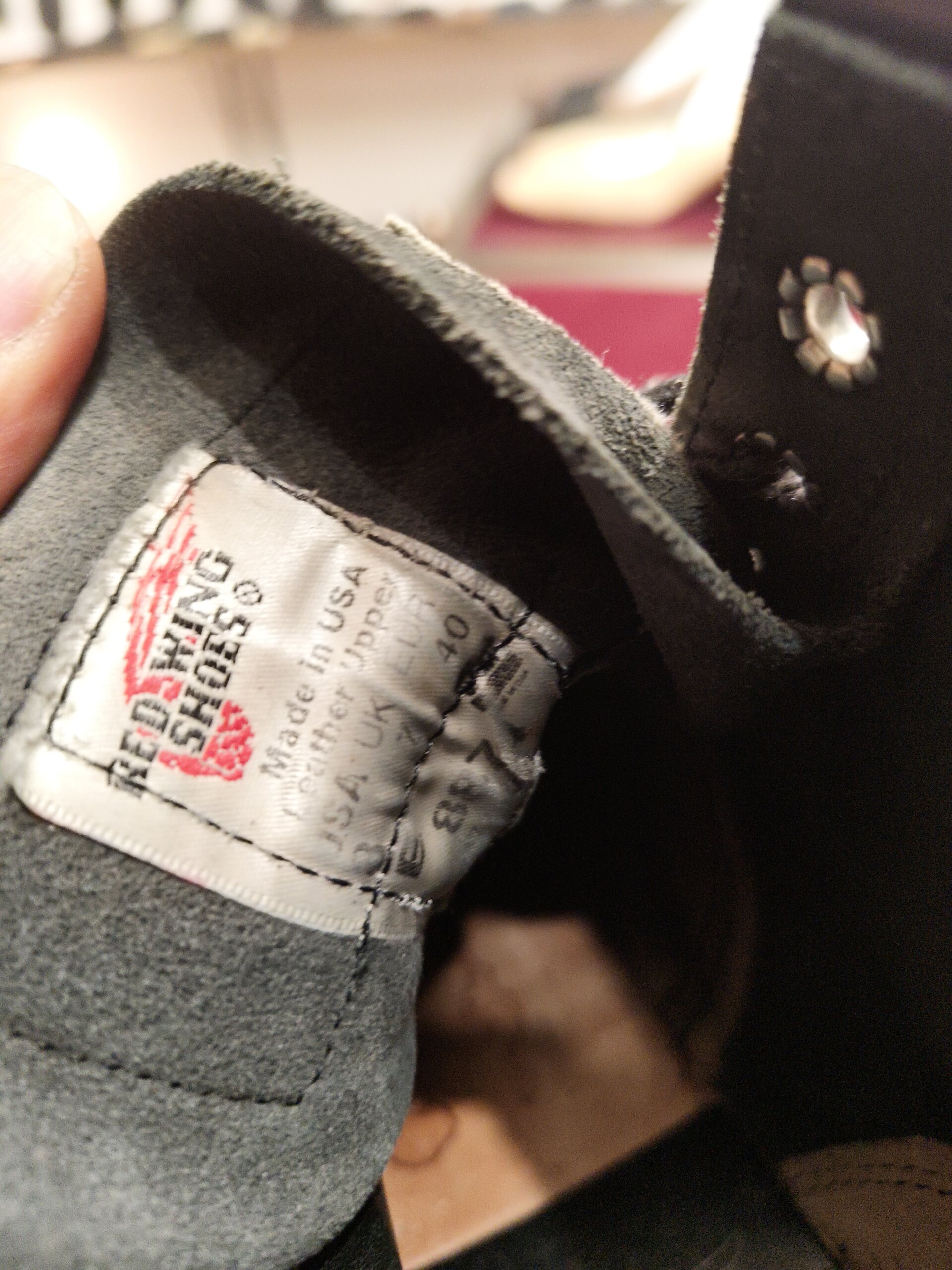 レッドウィング8874の内タグ。オールソール修理実例（横浜／郵送靴修理）