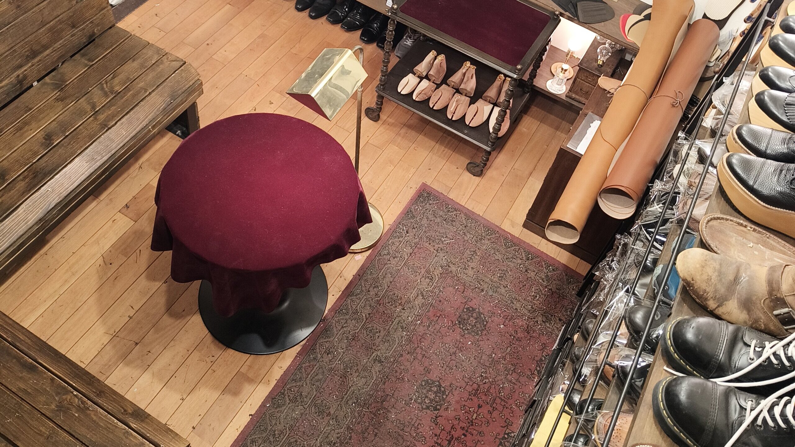 横浜の靴修理専門店Order靴修理修平横浜店の店舗内観