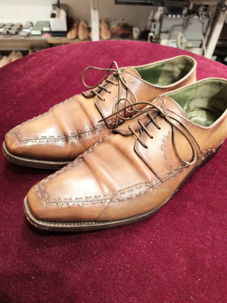 BERLUTI（ベルルッティ）のアッパー革破れ修理後、革靴全体の仕上がり｜横浜の靴修理事例