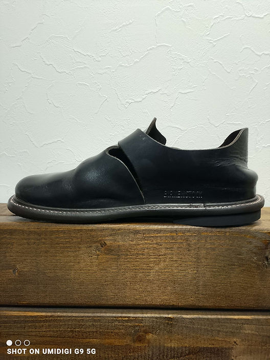 BIRKENSTOCK(ビルケンシュトック)のサンダルカスタムオールソール後、アッパー全体と靴底の仕上がり|横浜の靴修理事例